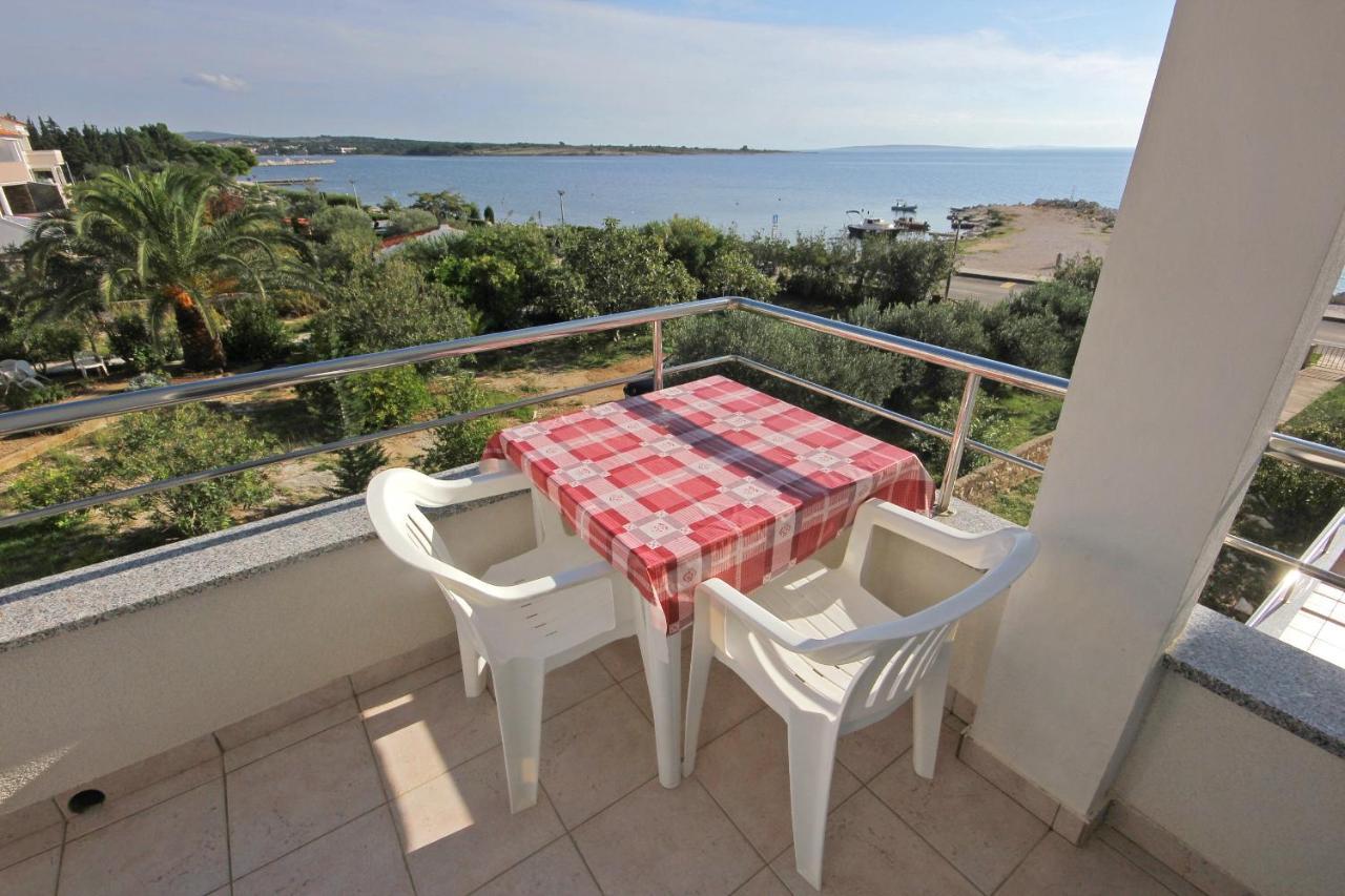 Apartments By The Sea Novalja, Pag - 9326 Exterior foto